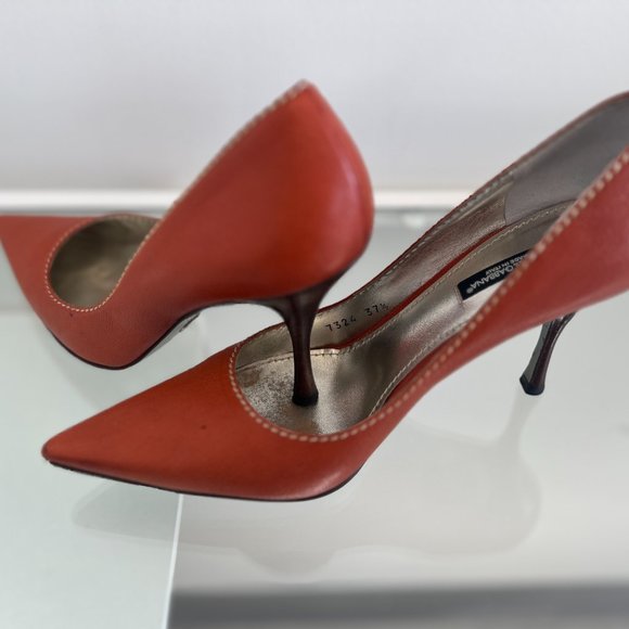 Dolce & Gabbana Vero Cuoio Burnt Orange Pointed Toe High Heel Stilettos Size 7 - Picture 2 of 4